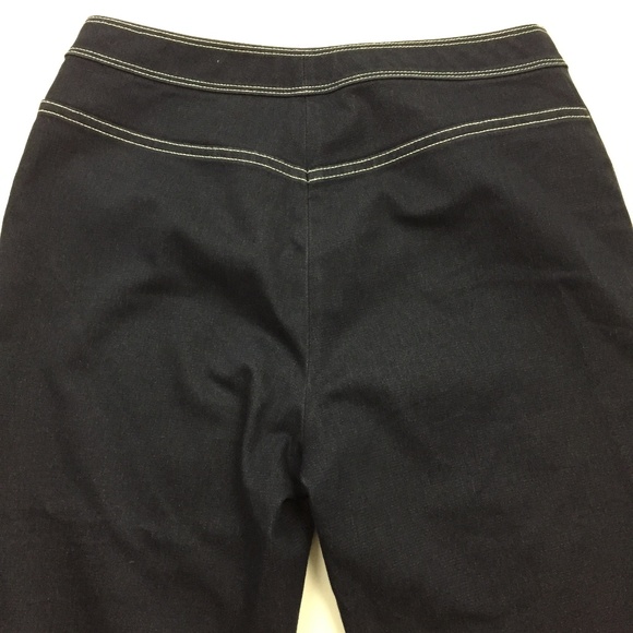 ST JOHN SPORT White Stitching Cropped Jeans - Picture 6 of 8